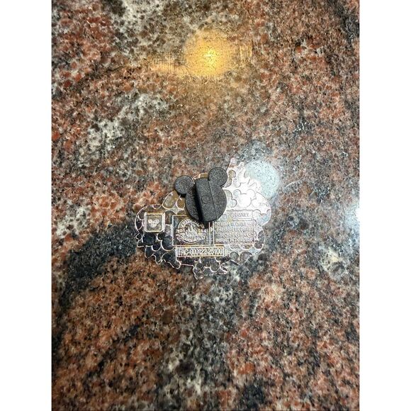 Disney Fantasy Flights Mystery Pin Pack- Archimedes - Picture 3 of 3